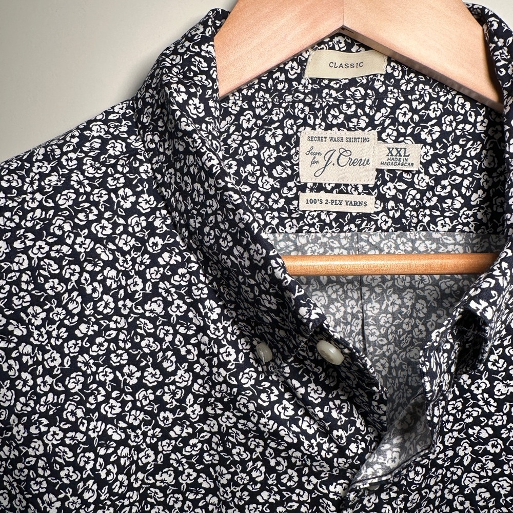 JCREW - Men’s Blue/White Floral Short Sleeve Button Down, Size 2XL